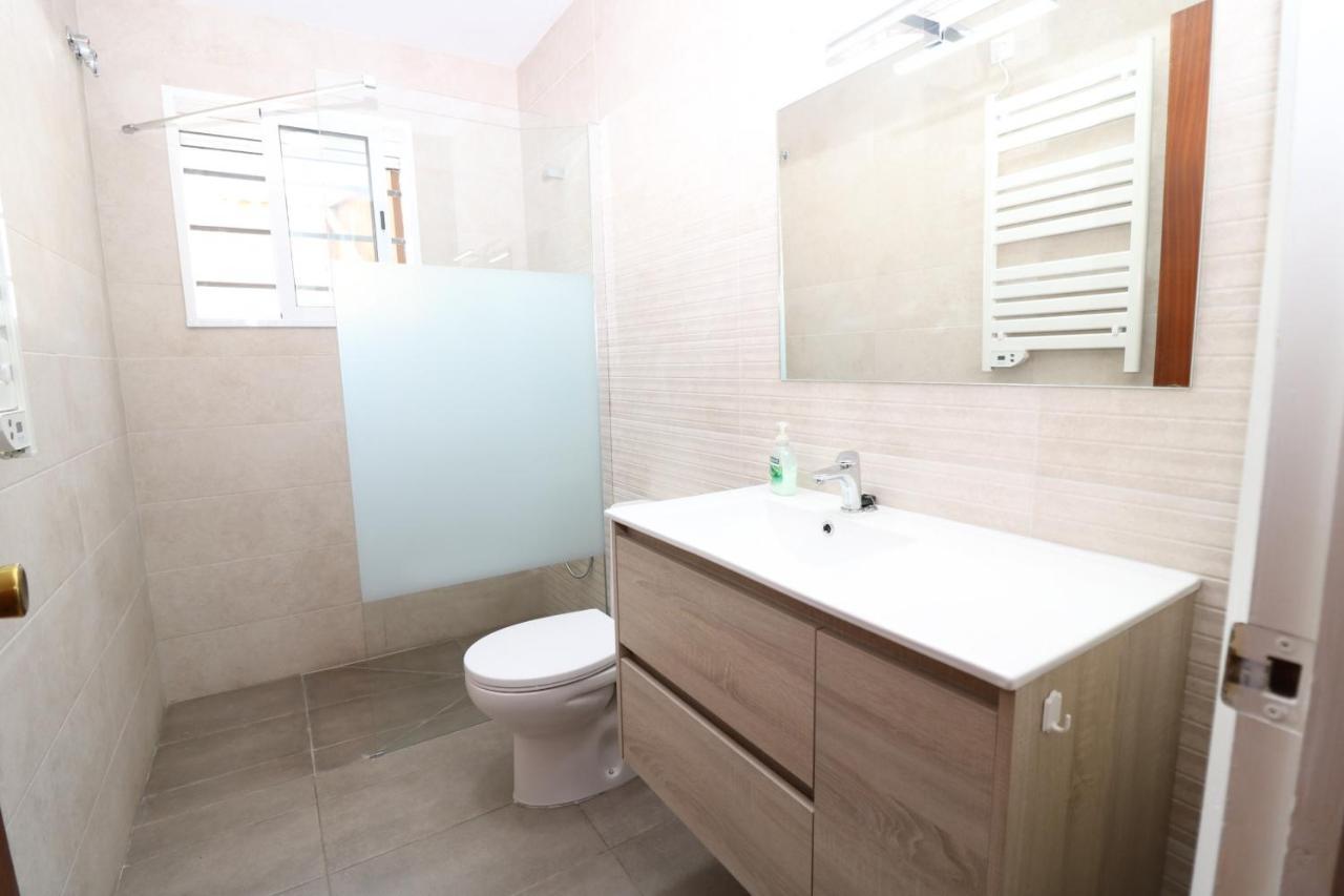 Peni 168A - Belle Maison Avec Piscine Empuriabrava Exterior foto