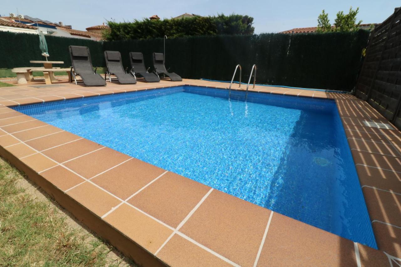 Peni 168A - Belle Maison Avec Piscine Empuriabrava Exterior foto